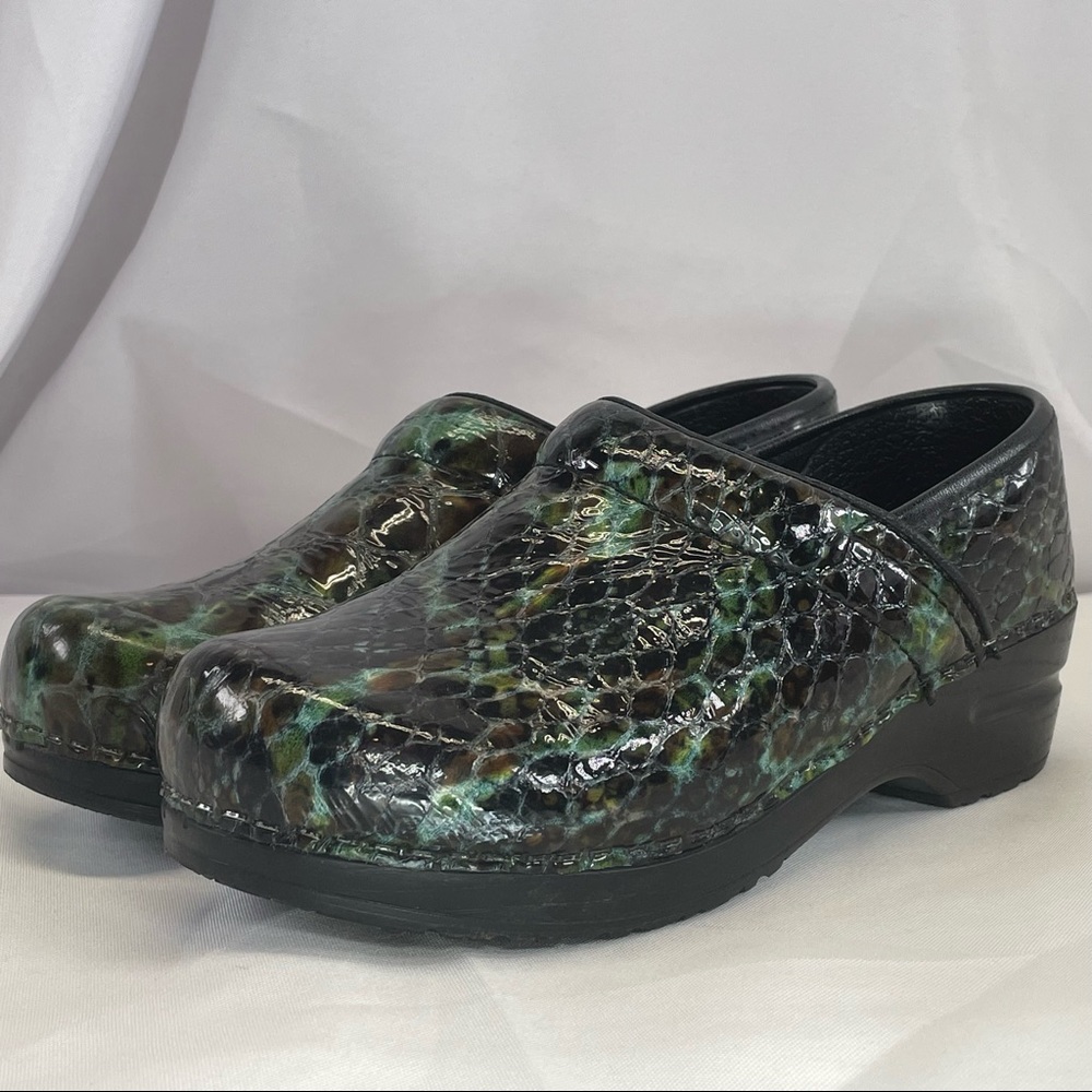 Sanita Gretel Croc Embossed Professional Comfort Clog EU 37 / US 5.5-6